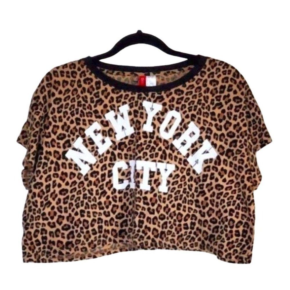 H&M Womens Top Brown L  Leopard Print NYC Cropped T-shirt